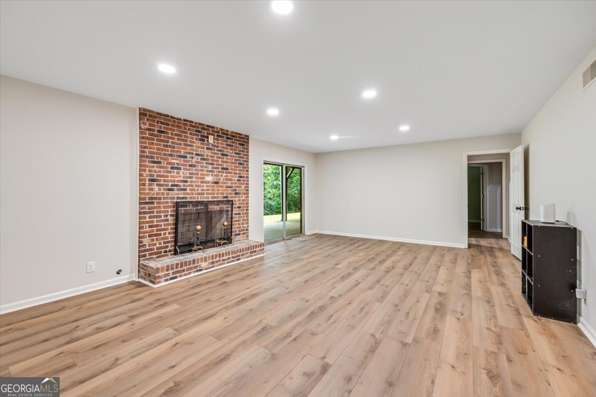 1177 Lucky Debonair Drive Macon - 43