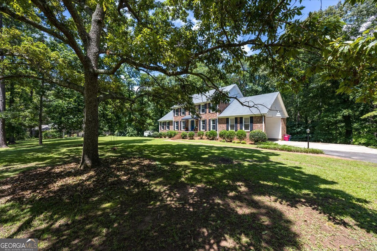 1177 Lucky Debonair Drive Macon - 48