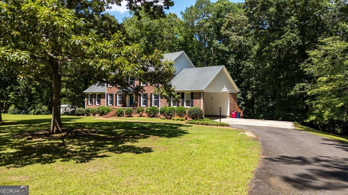 1177 Lucky Debonair Drive Macon - 50