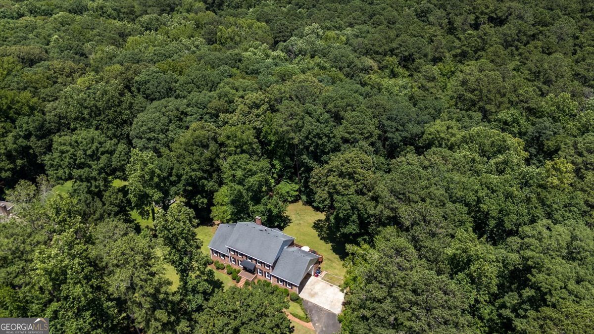 1177 Lucky Debonair Drive Macon - 52