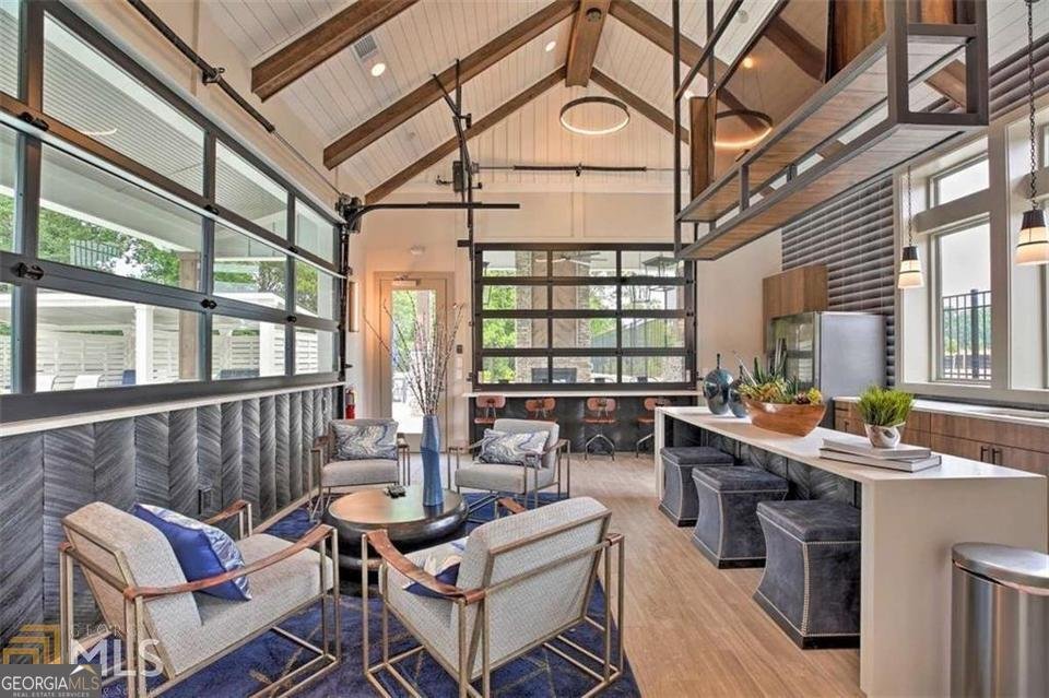 4203 Carver Drive Atlanta - 42