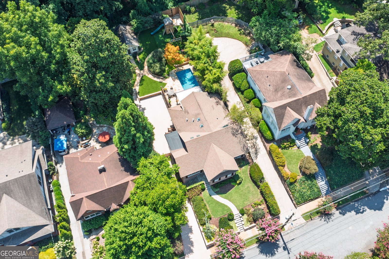 1267 Stillwood Drive Atlanta - 37