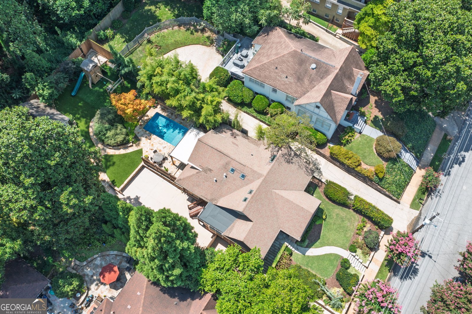 1267 Stillwood Drive Atlanta - 38