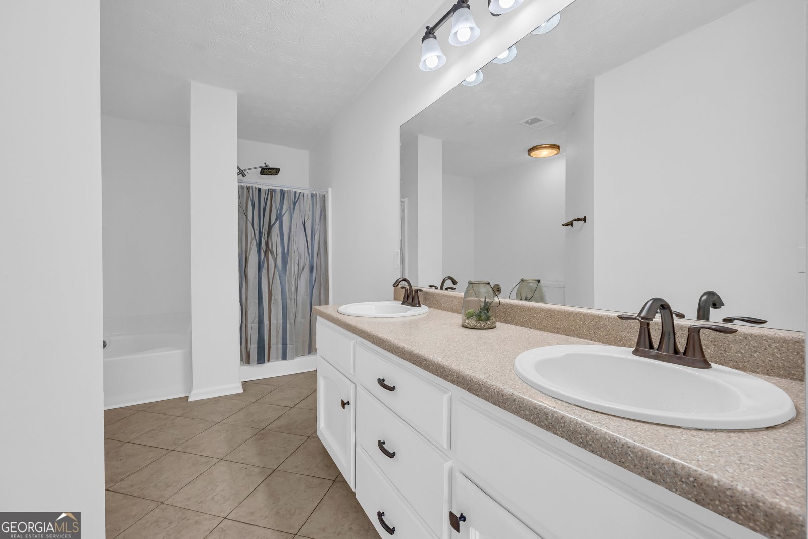 2186 Jackson Drive Statham - 16