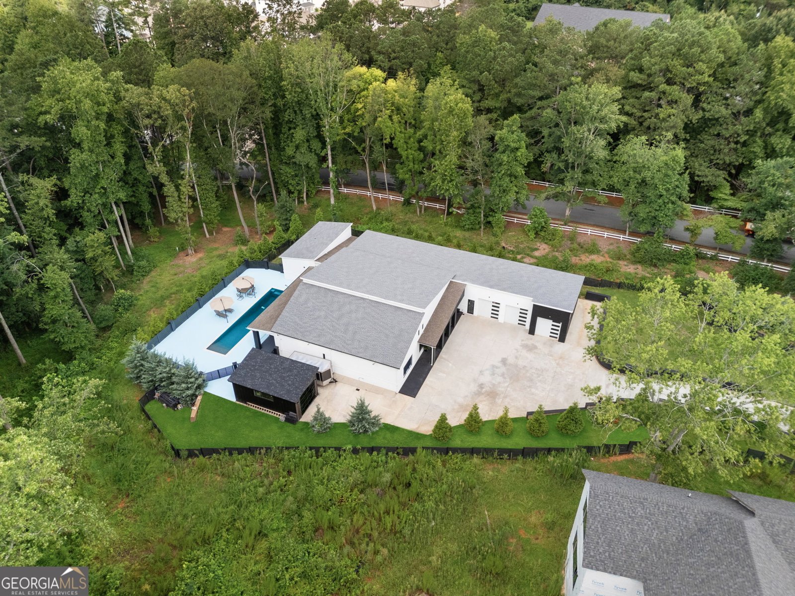 3240 Smithtown Road Suwanee - 44