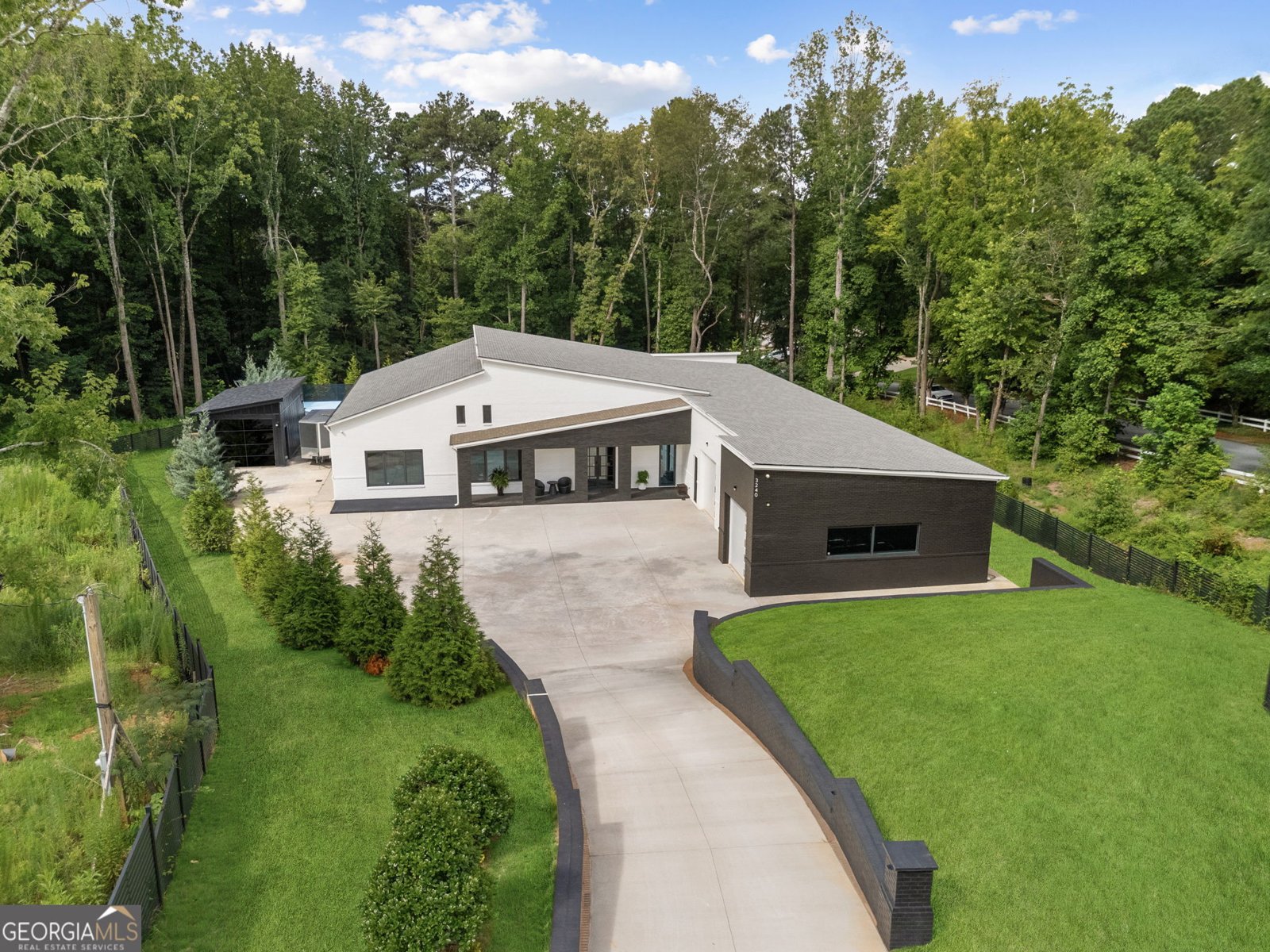 3240 Smithtown Road Suwanee - 47