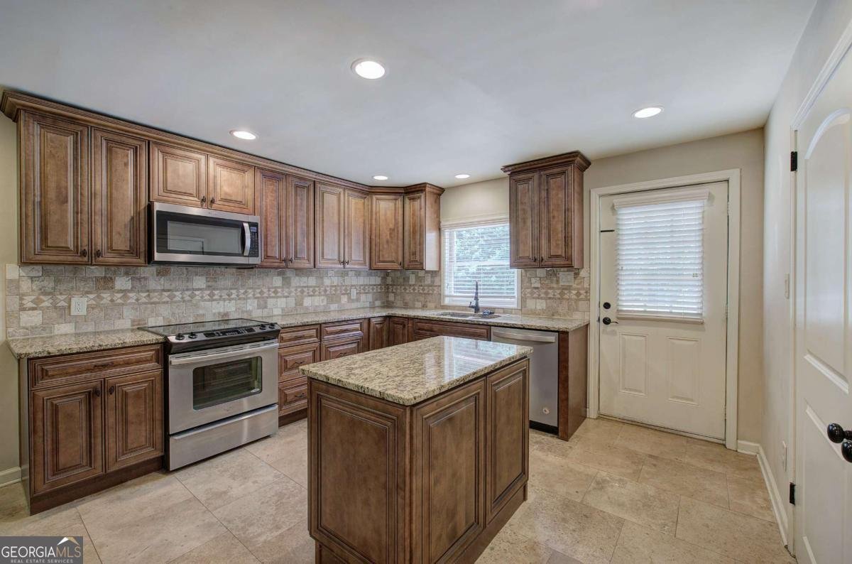 3093 Loring Road Kennesaw - 19