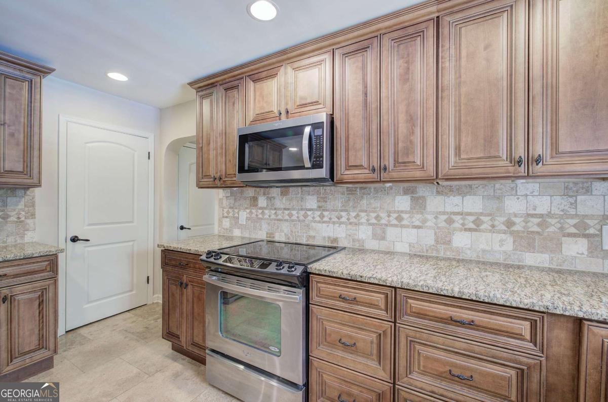 3093 Loring Road Kennesaw - 24