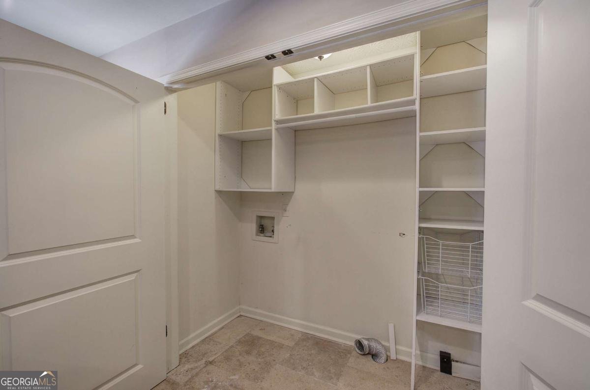 3093 Loring Road Kennesaw - 27