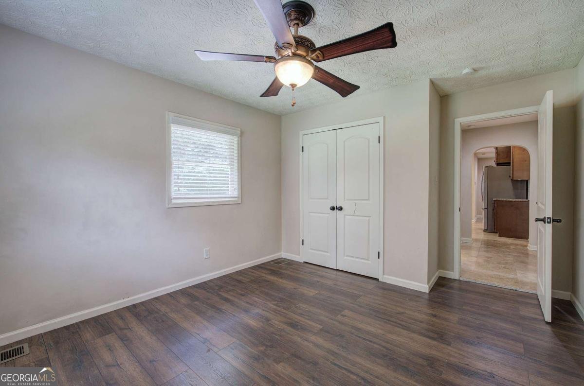 3093 Loring Road Kennesaw - 45