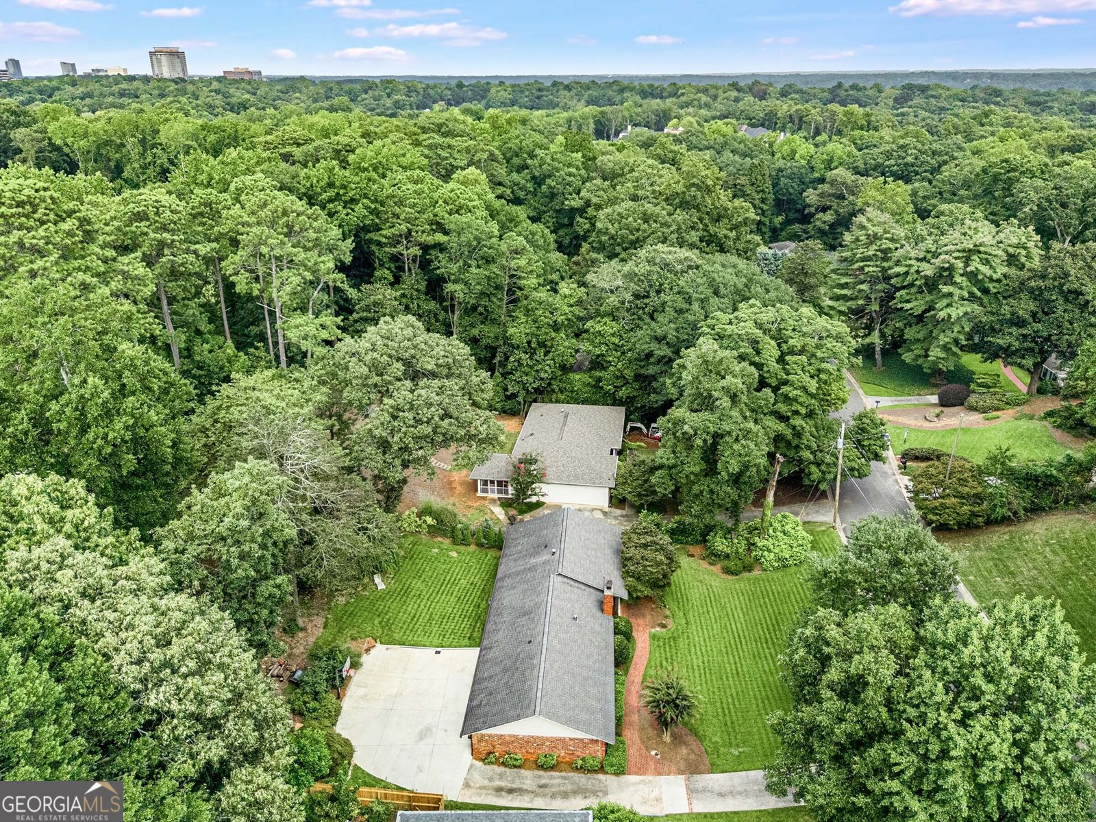 240 Beachland Drive Atlanta - 25