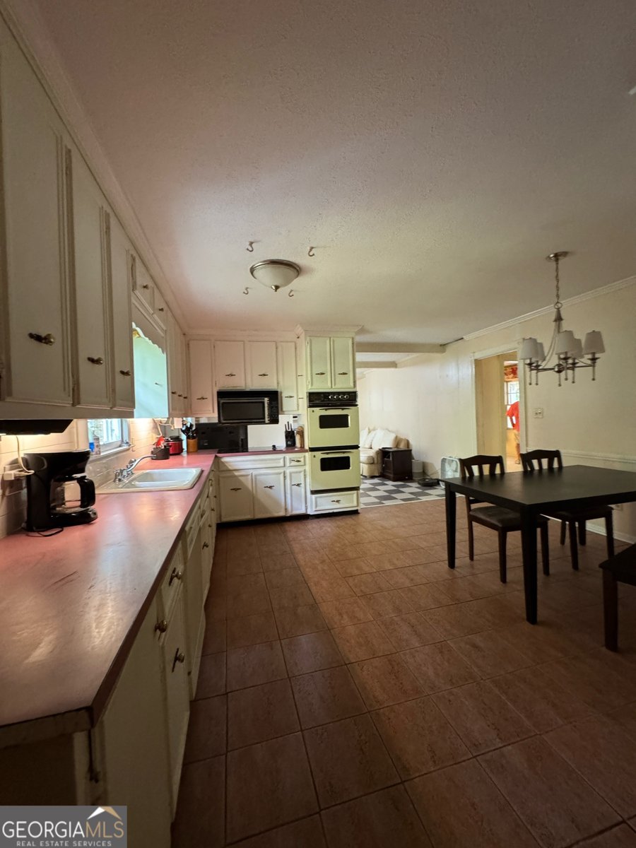 95 Simpson Drive Kennesaw - 18