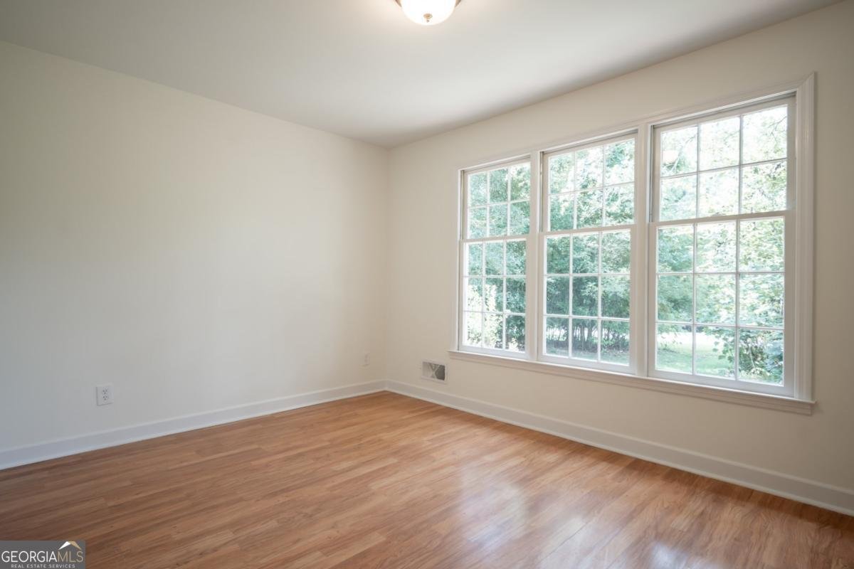 215 Lenox Road Athens - 14