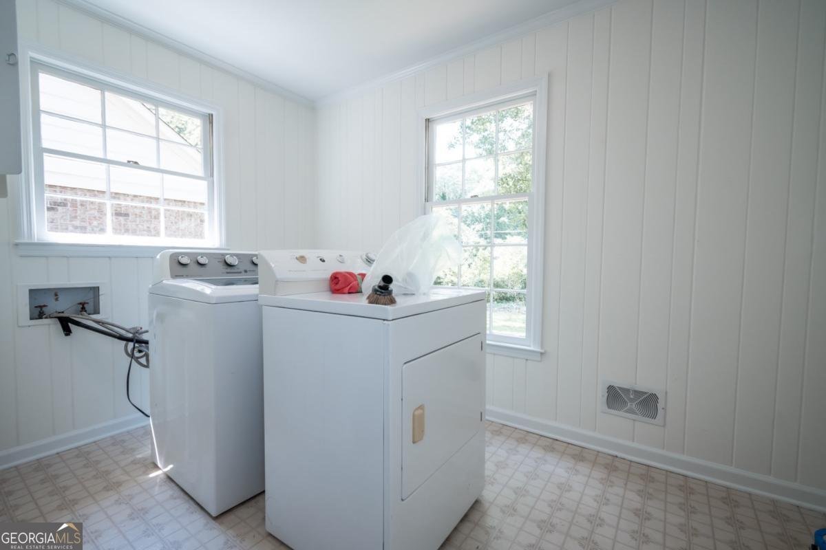 215 Lenox Road Athens - 5
