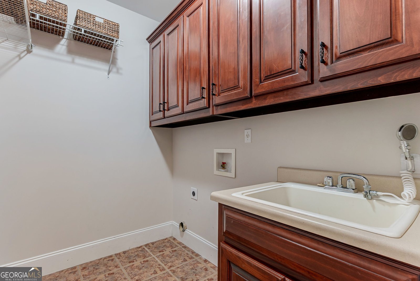 1181 Dove Creek Circle Winder - 36