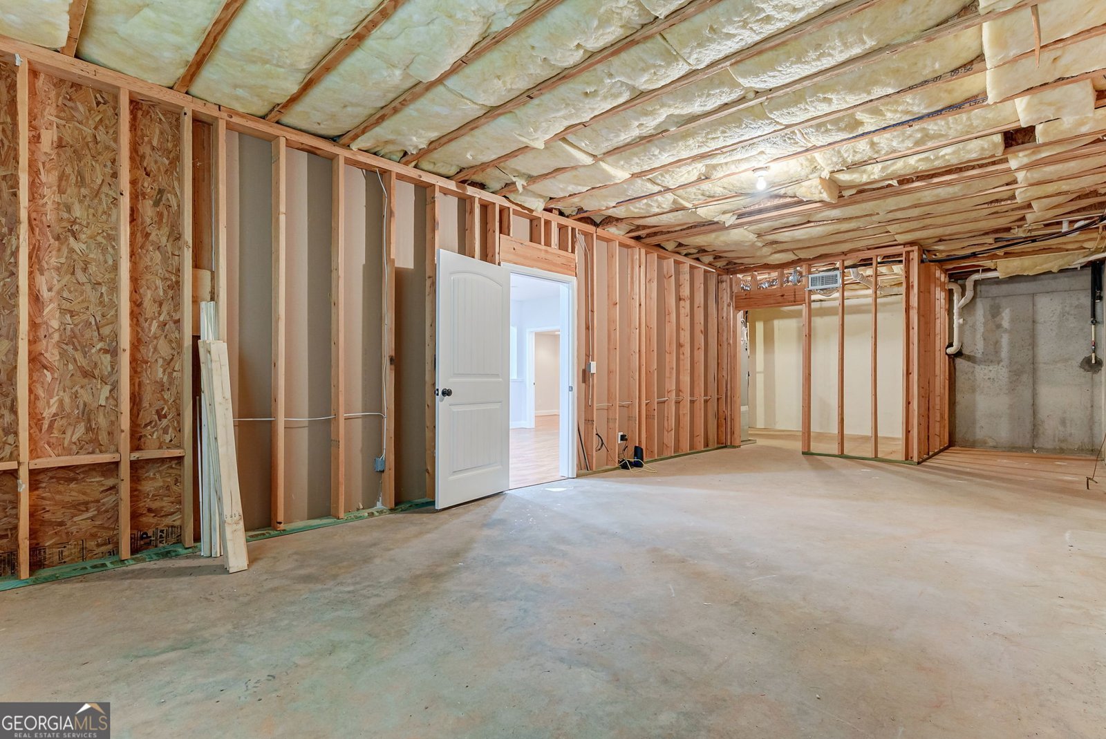 1181 Dove Creek Circle Winder - 48