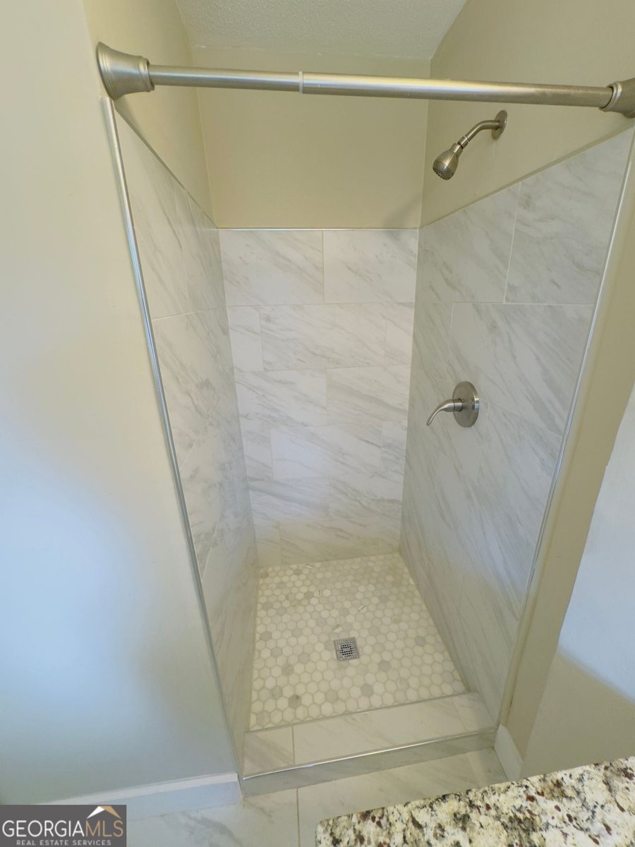 2131 COLUMBIA Drive Decatur - 16