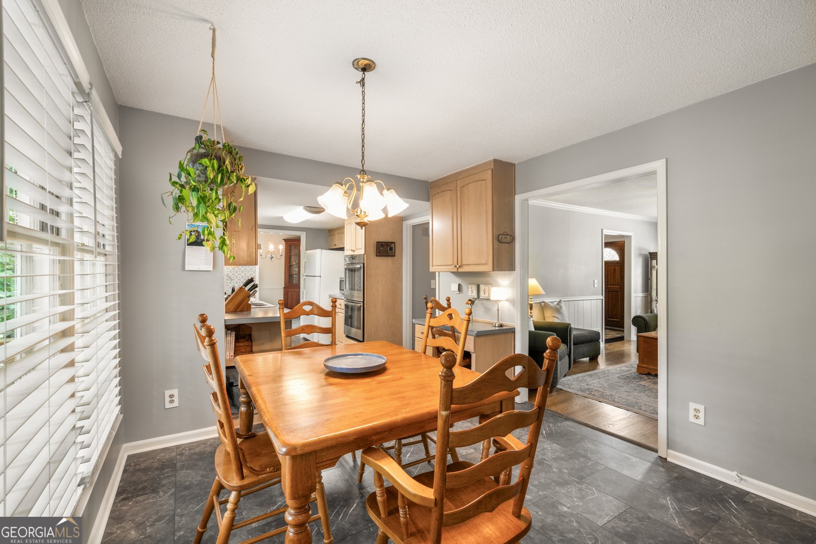 333 Emily Drive Lilburn - 15