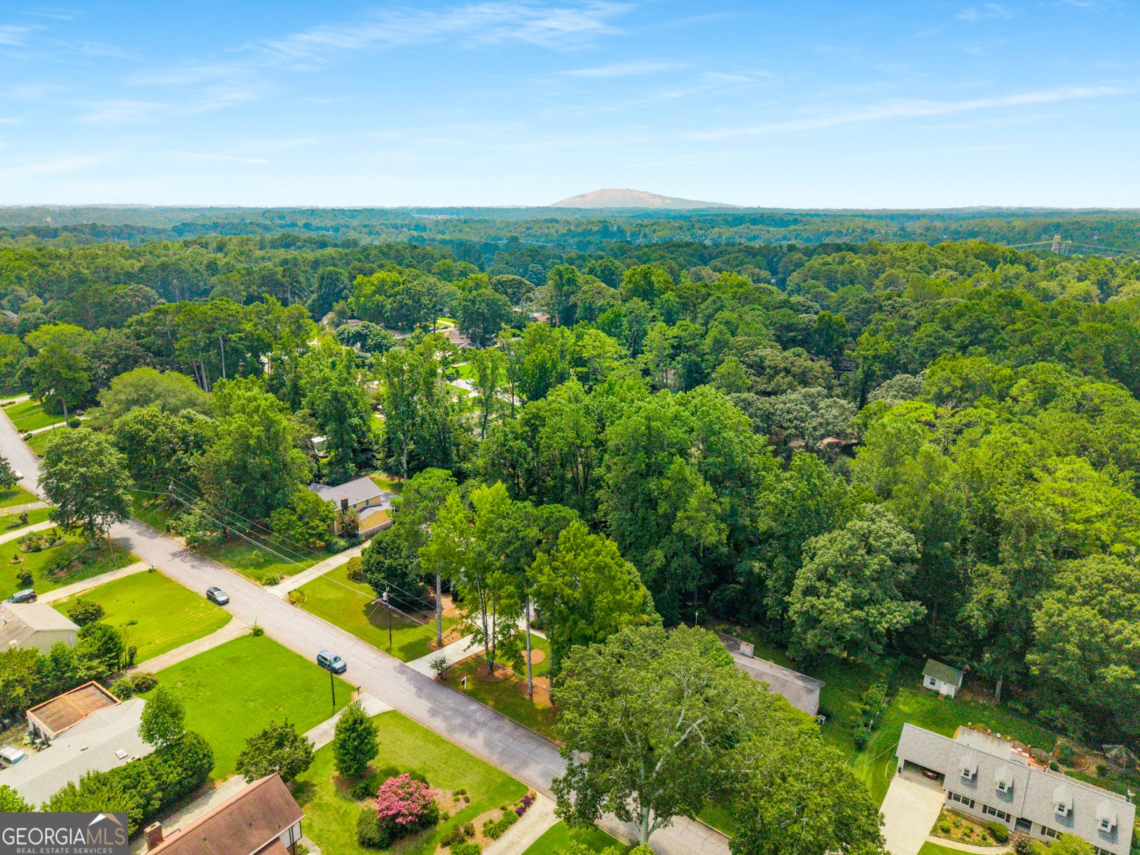 333 Emily Drive Lilburn - 4