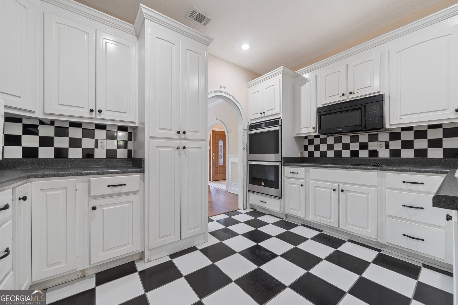 211 Greystone Drive Milledgeville - 24