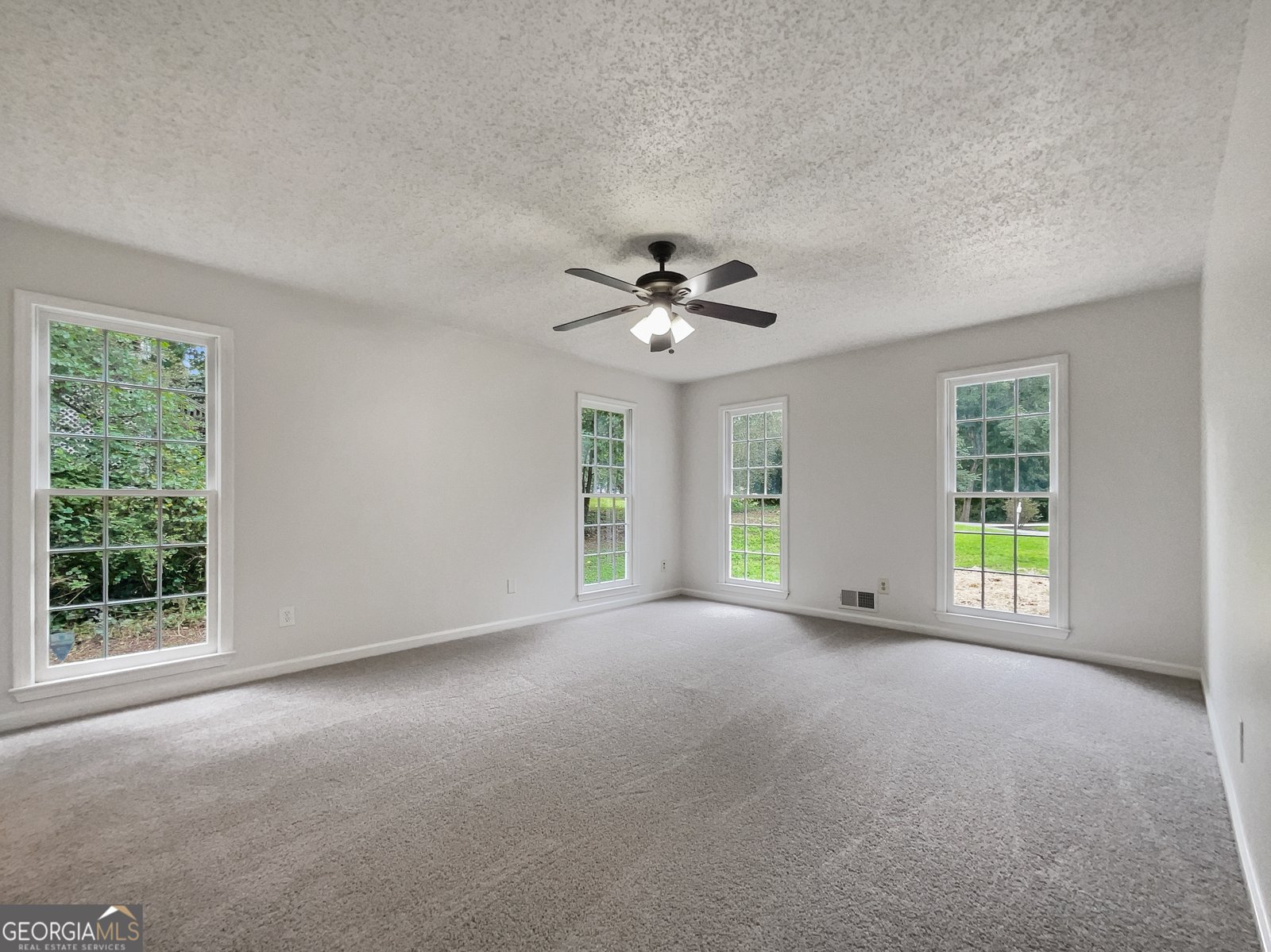 76 Regent Court Douglasville - 14