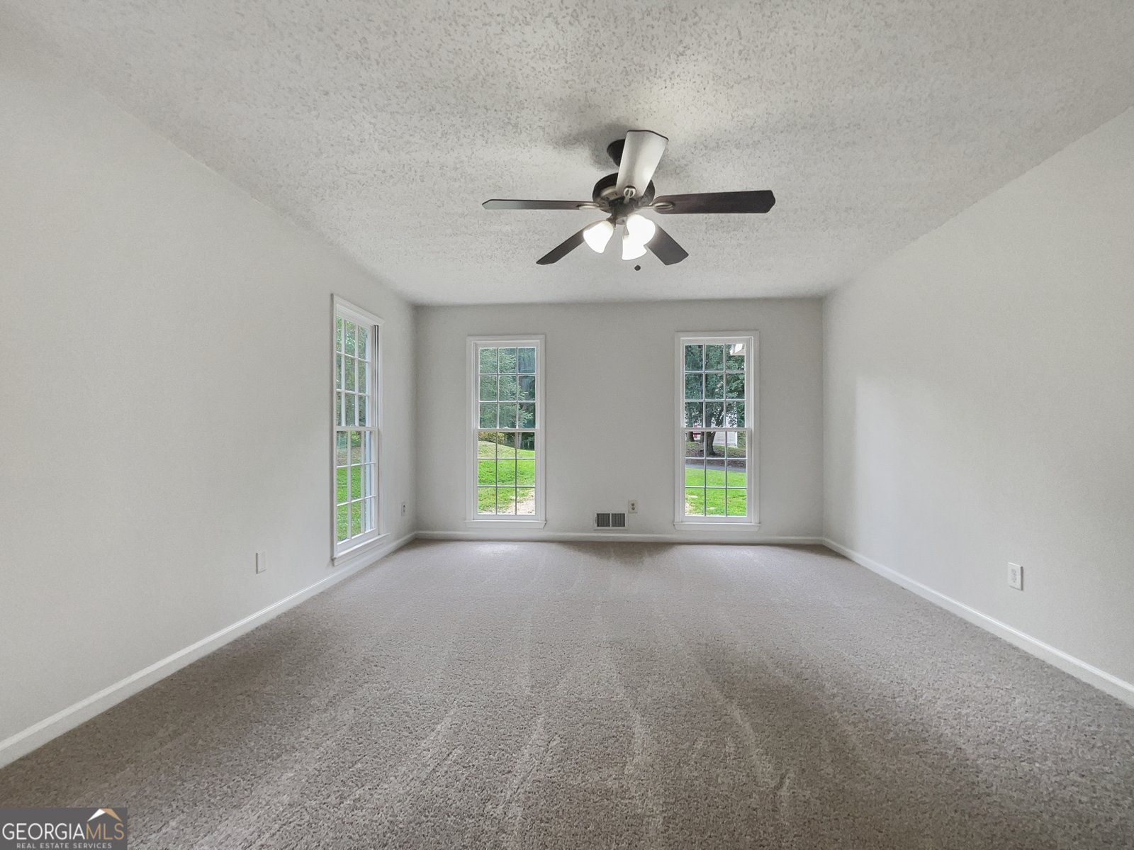 76 Regent Court Douglasville - 15