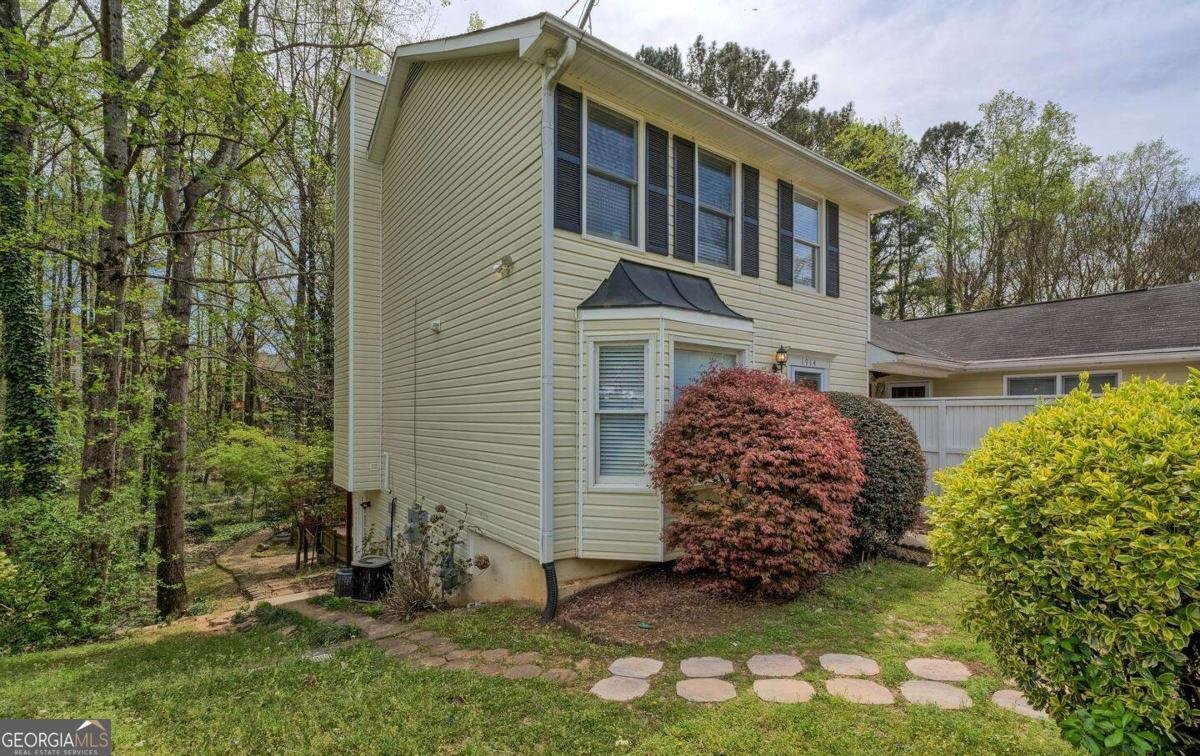1914 Cooper Landing Drive Smyrna - 2