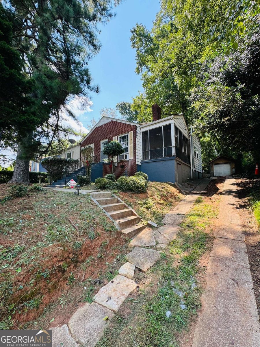 2877 Blount Street Atlanta - 1