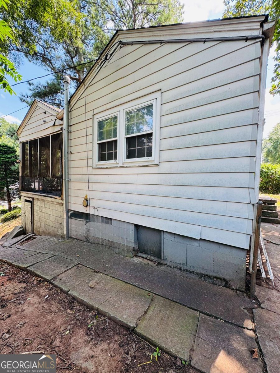 2877 Blount Street Atlanta - 4