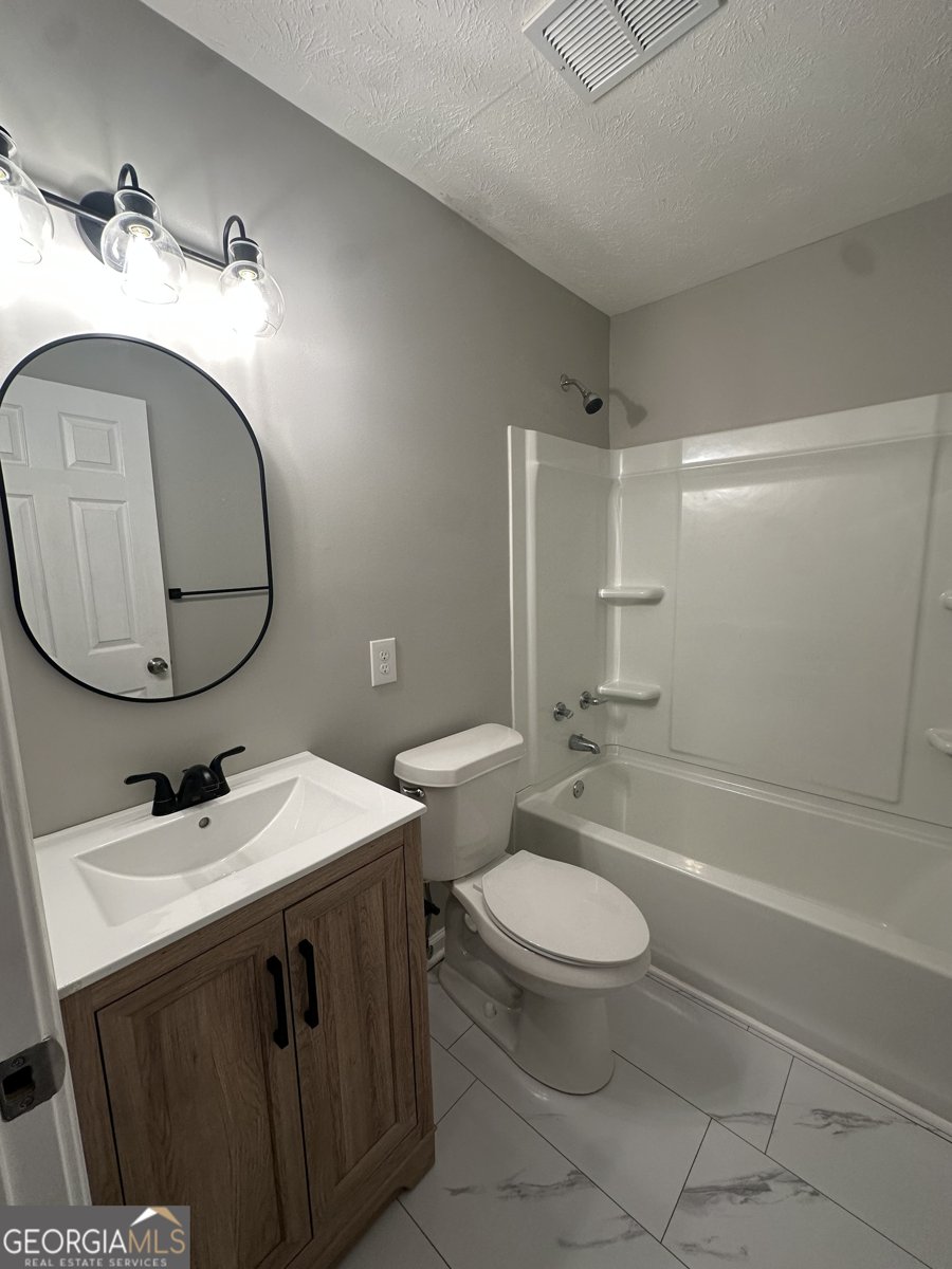 120 Pine Street Carrollton - 10