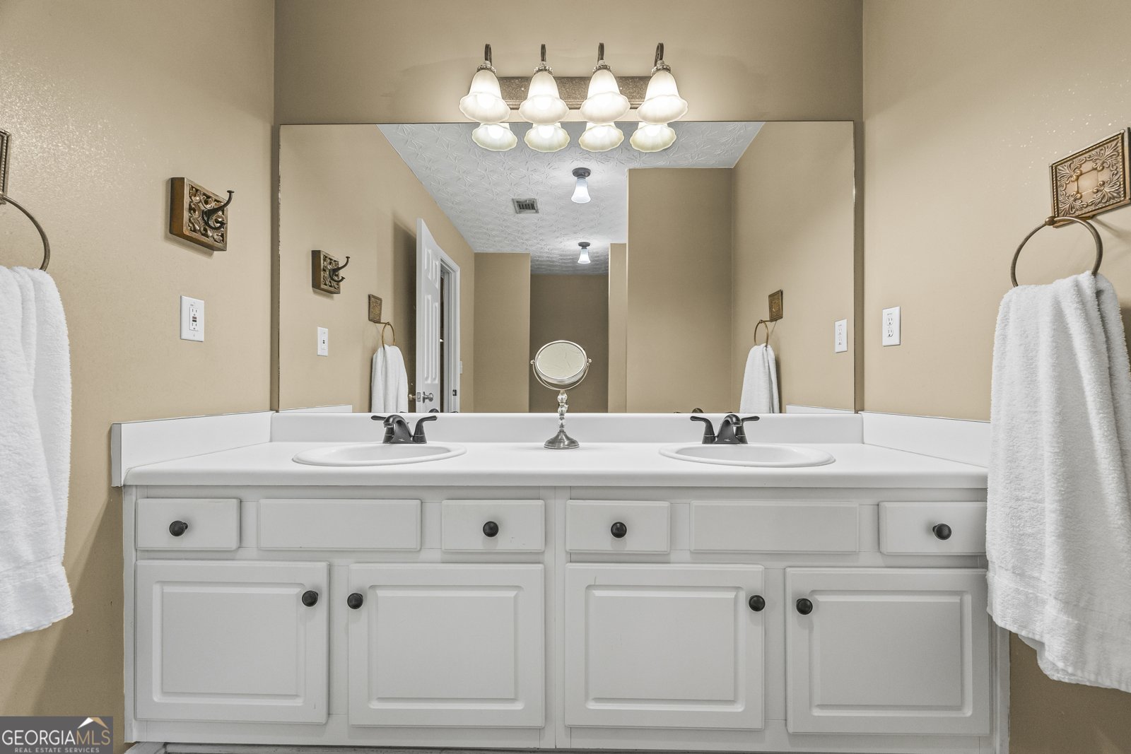 1509 Hillary Cove Court Lawrenceville - 36