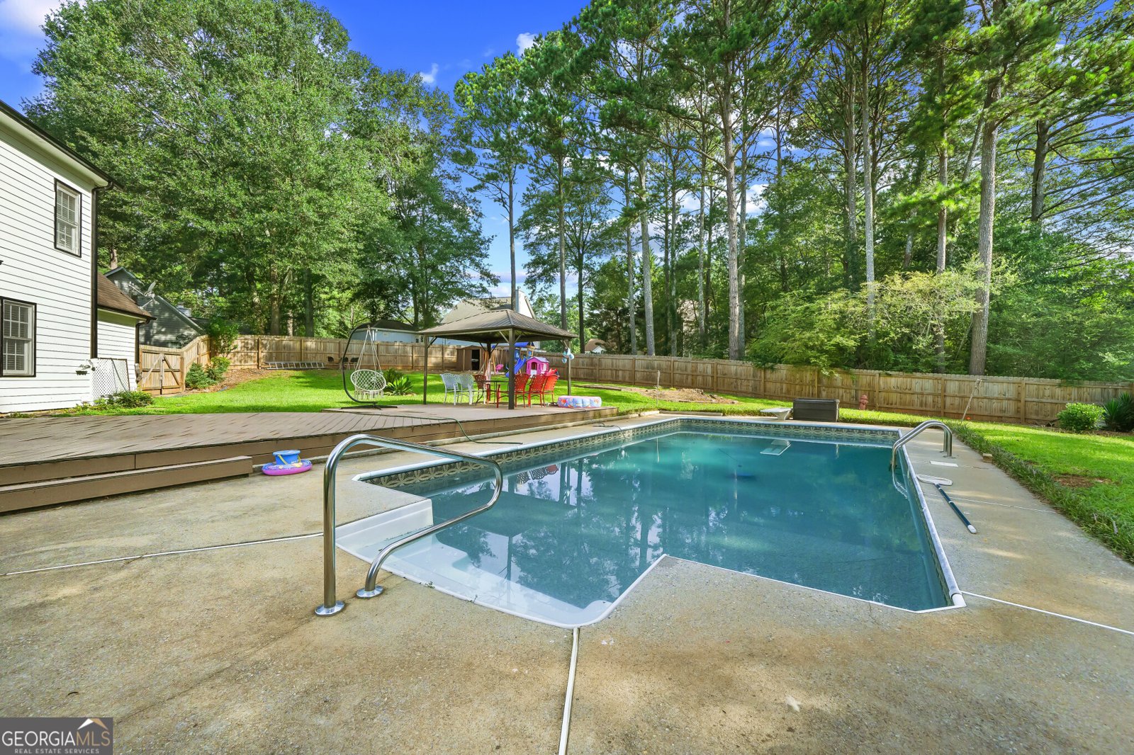 4001 lindley Drive Powder Springs - 2