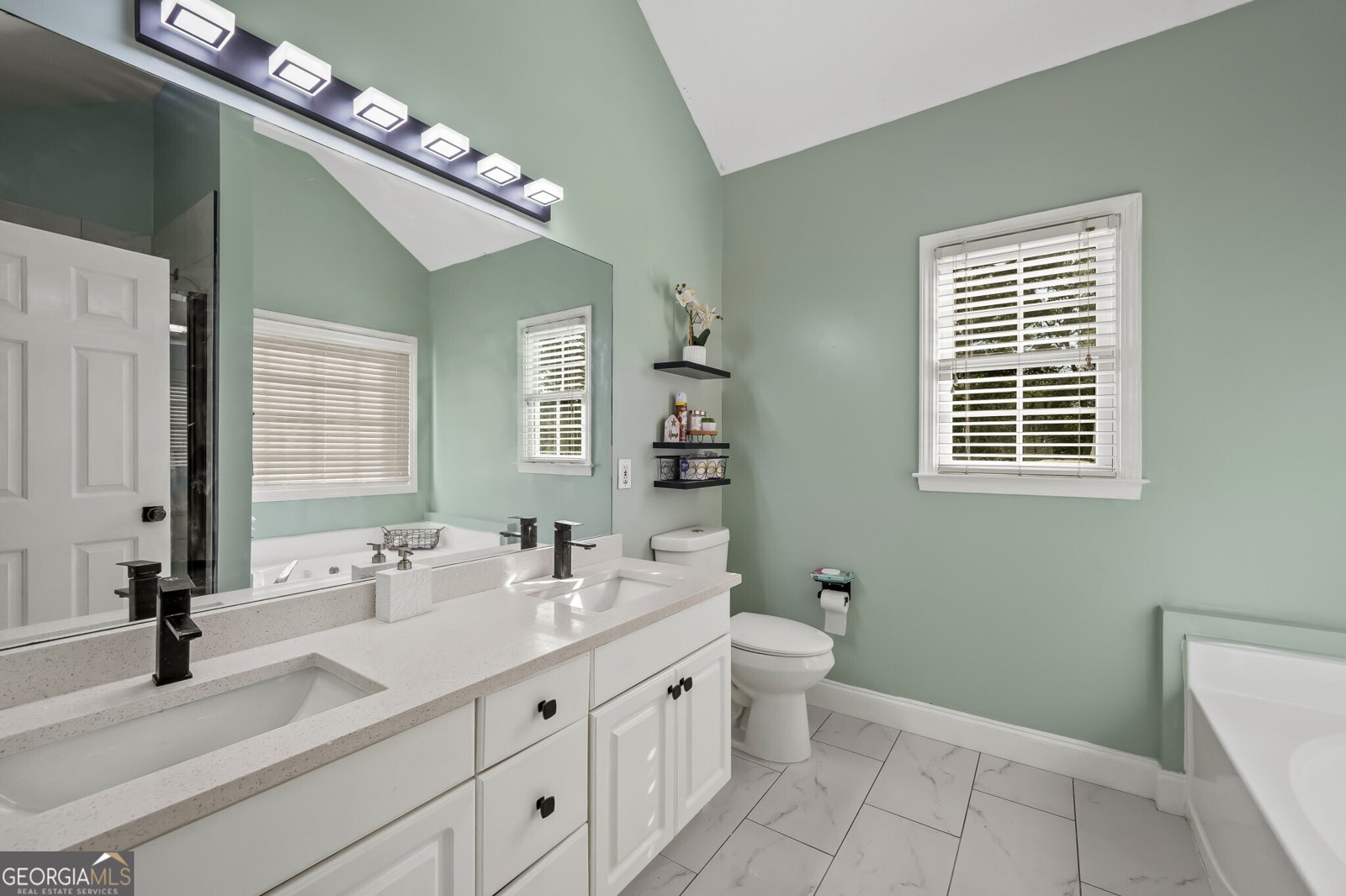 4001 lindley Drive Powder Springs - 27