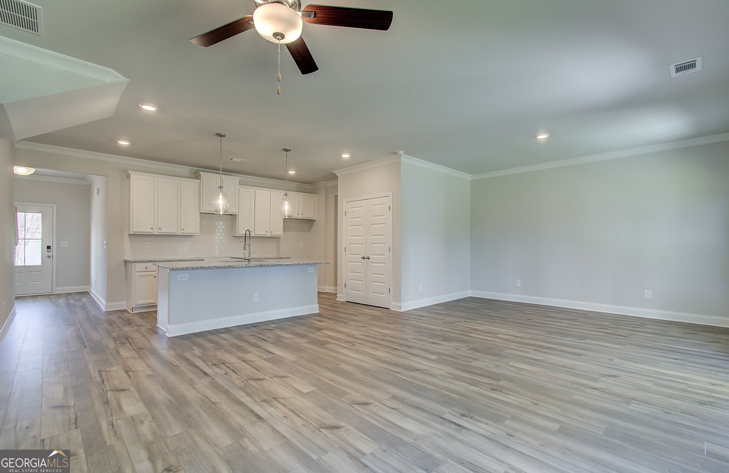 3576 Iron Hearth Bend Snellville - 17