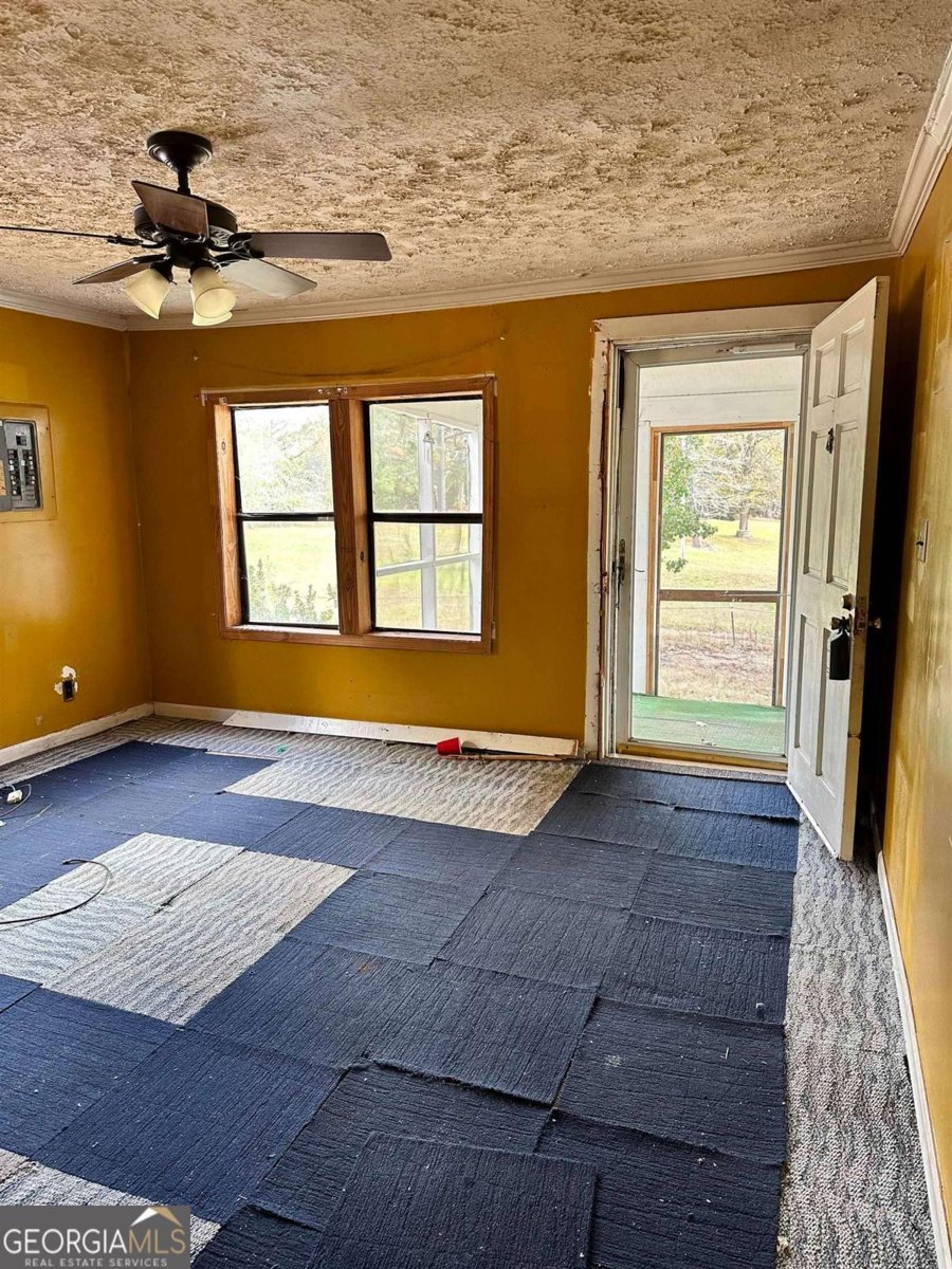 796 Shoemaker Road West Point - 3