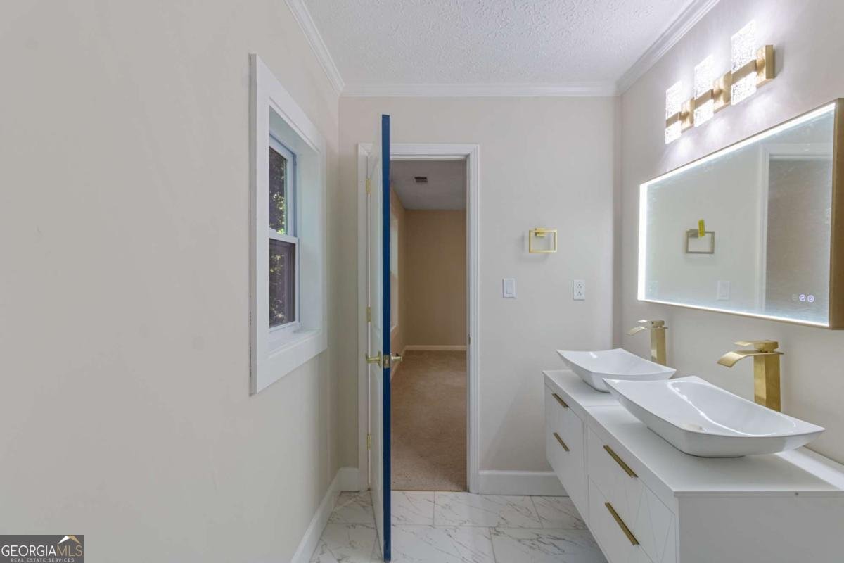 4922 Rock Springs Road Lithonia - 3