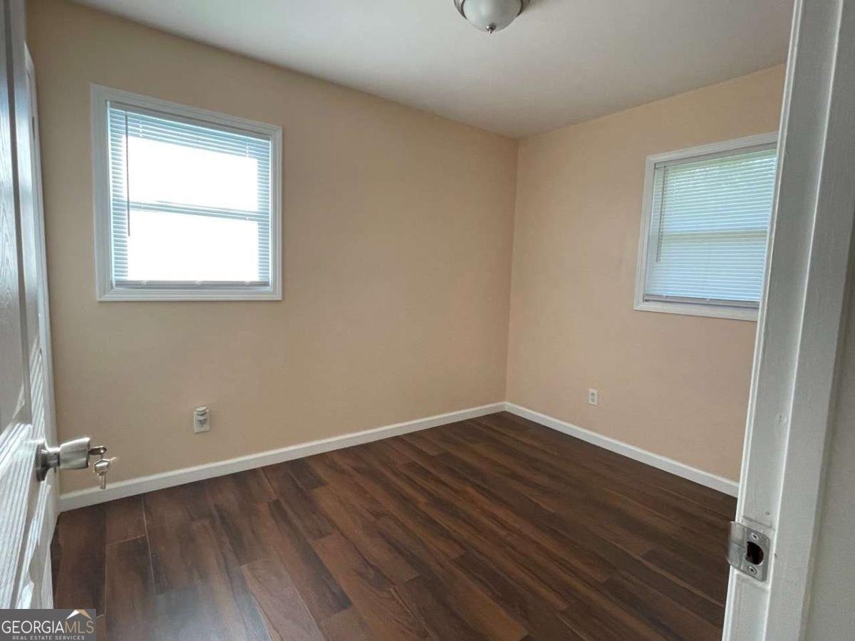 17 Young Street Hazlehurst - 16