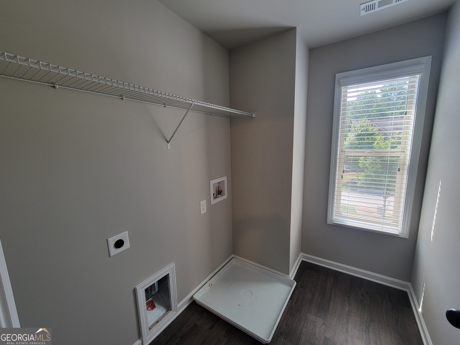 921 Walnut Woods Drive Braselton - 1