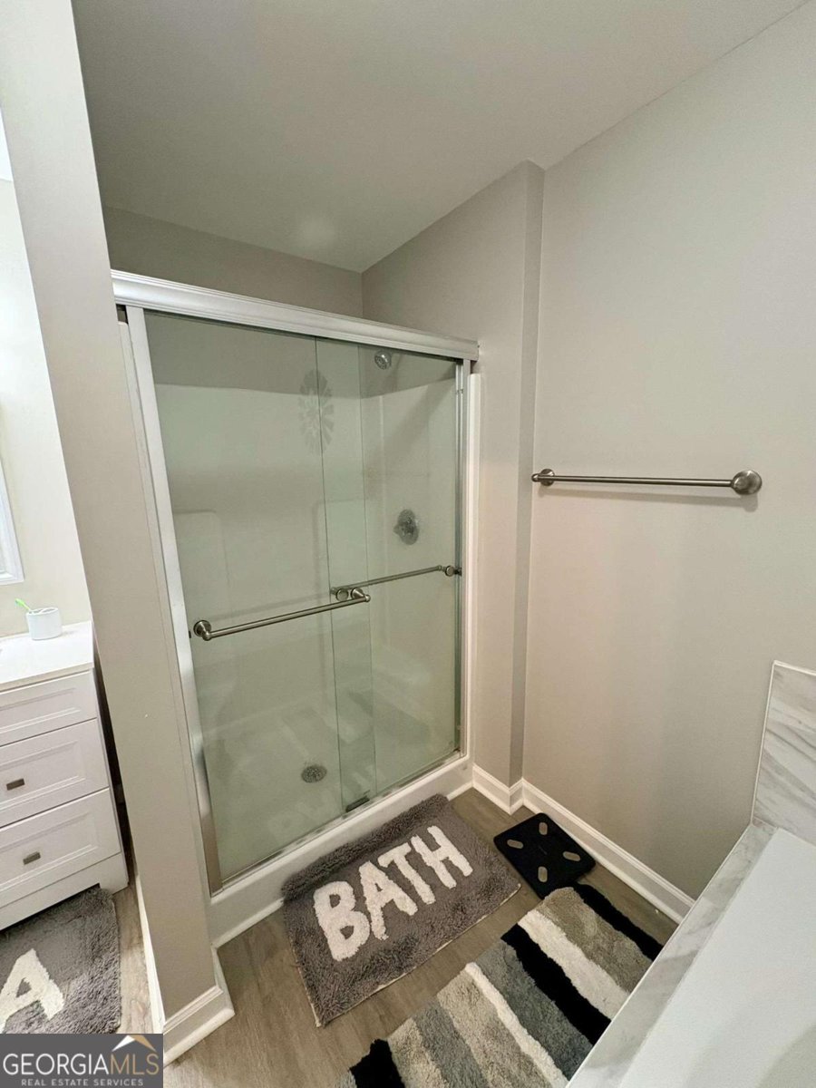 260 Oak Circle Hull - 21
