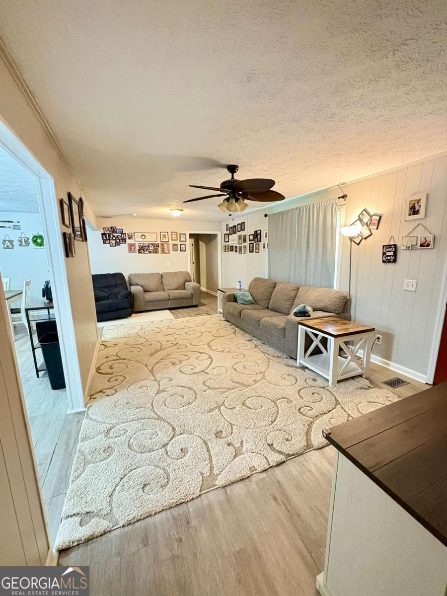 260 Oak Circle Hull - 3