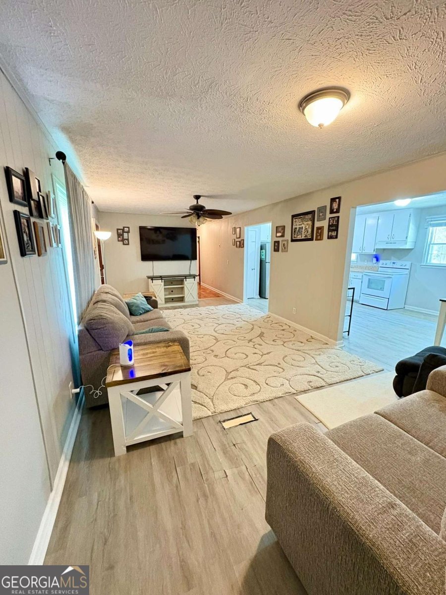 260 Oak Circle Hull - 5