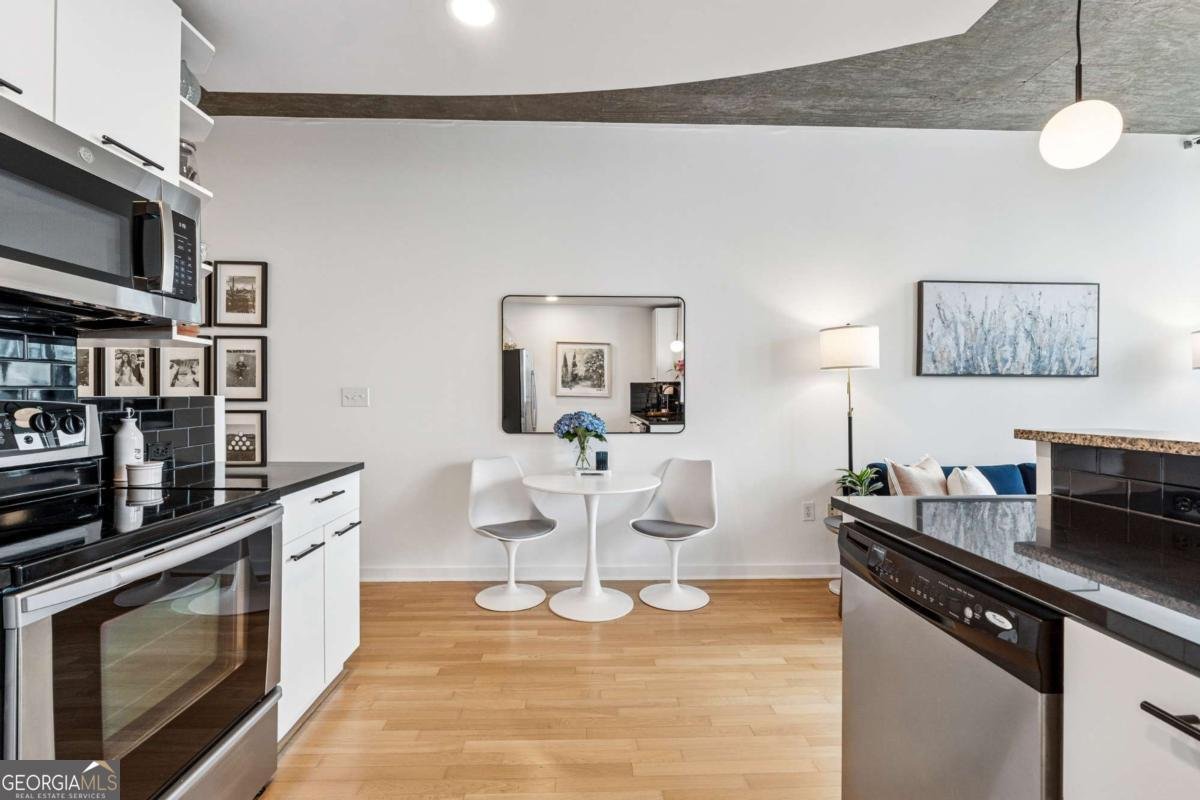 3324 Peachtree Road Atlanta - 10