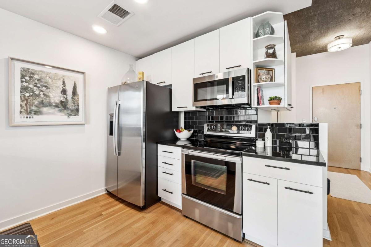 3324 Peachtree Road Atlanta - 12