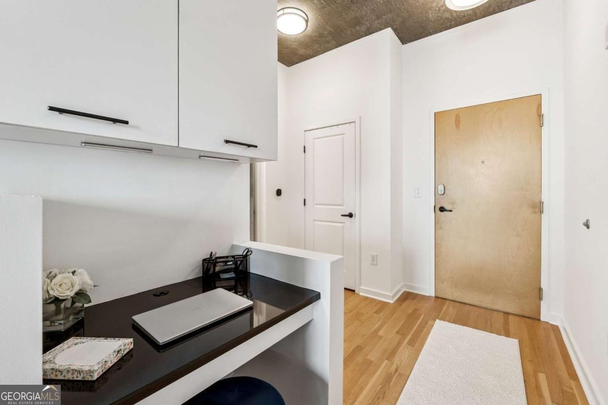 3324 Peachtree Road Atlanta - 13