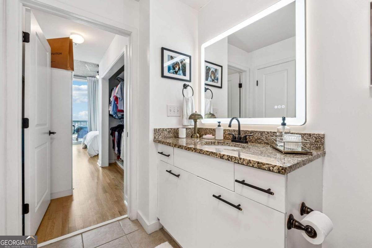 3324 Peachtree Road Atlanta - 19