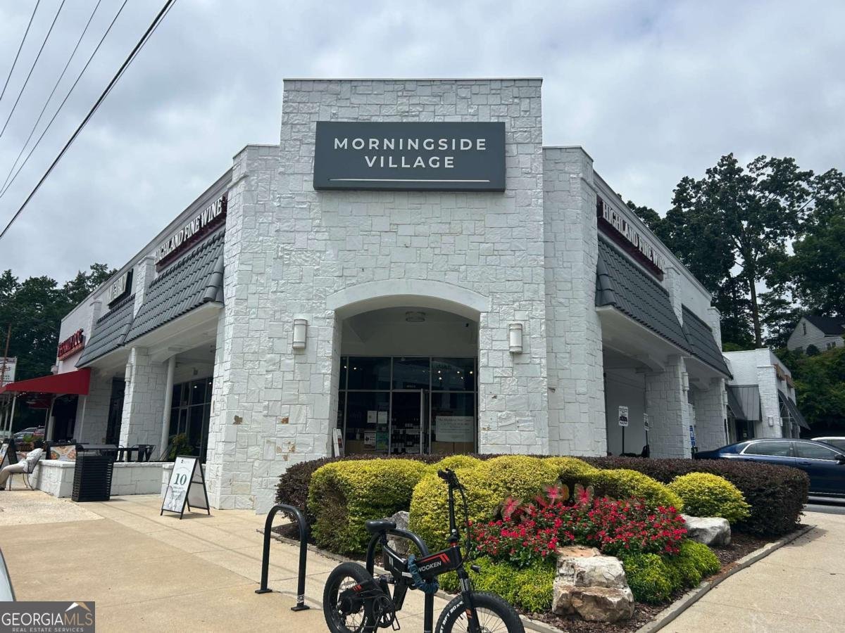 1590 Johnson Road Atlanta - 29