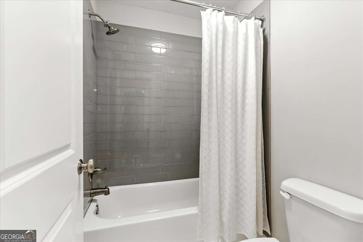 1590 Johnson Road Atlanta - 8