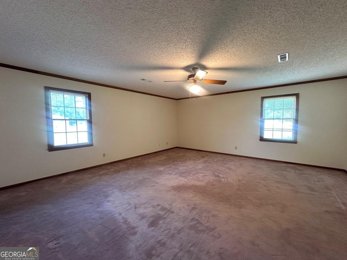 701 Gloria Street Adel - 17