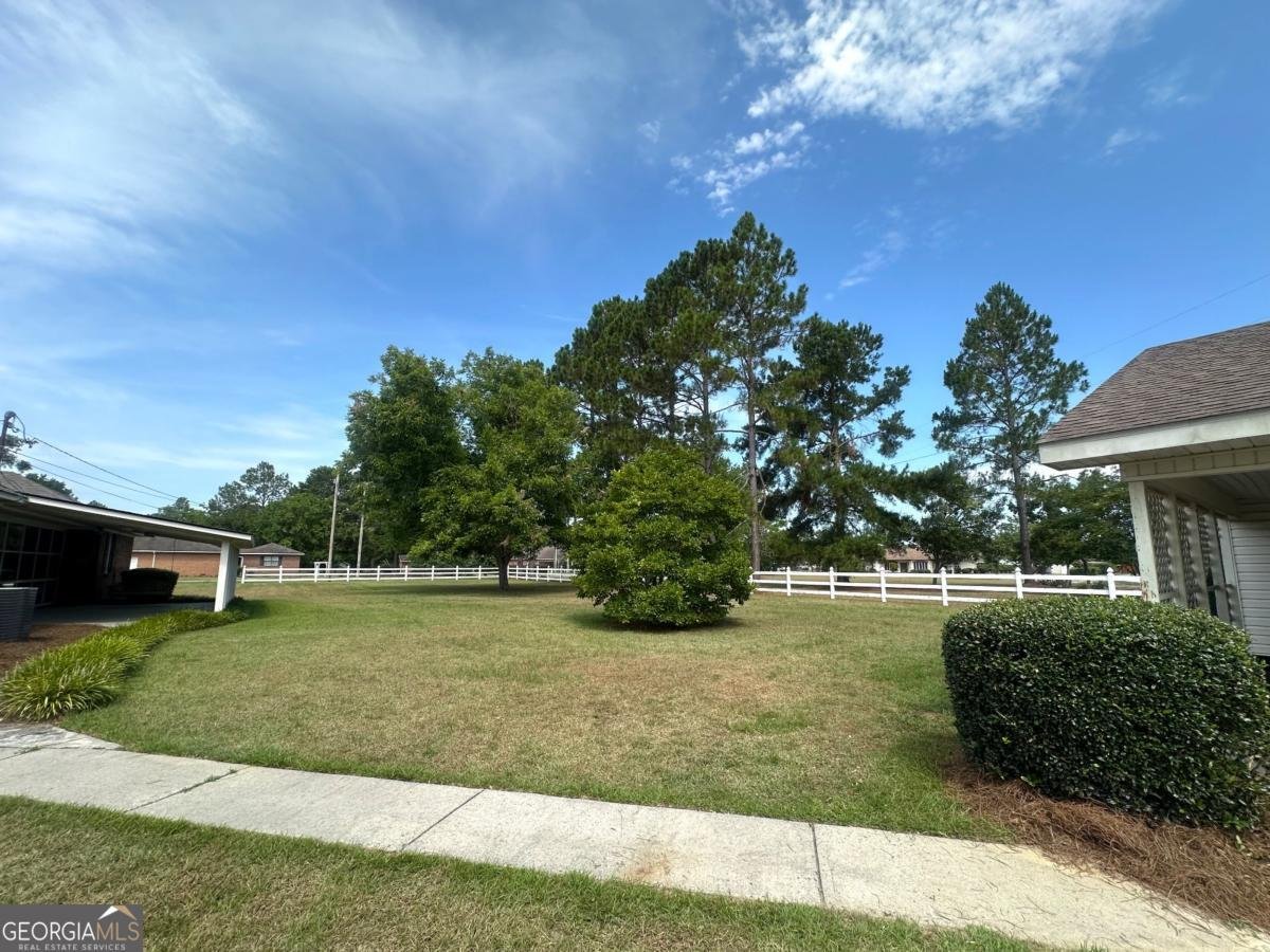 701 Gloria Street Adel - 29