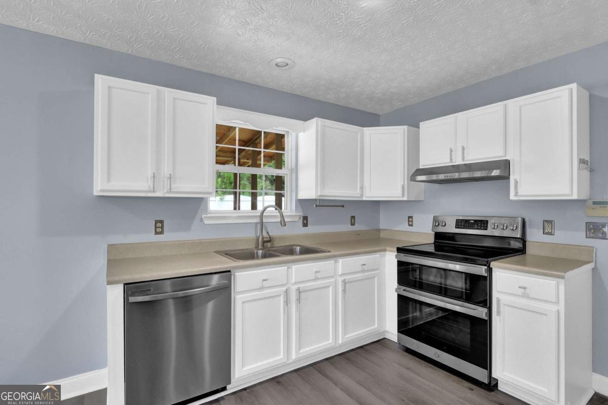 5021 Limerick Lane Flowery Branch - 16